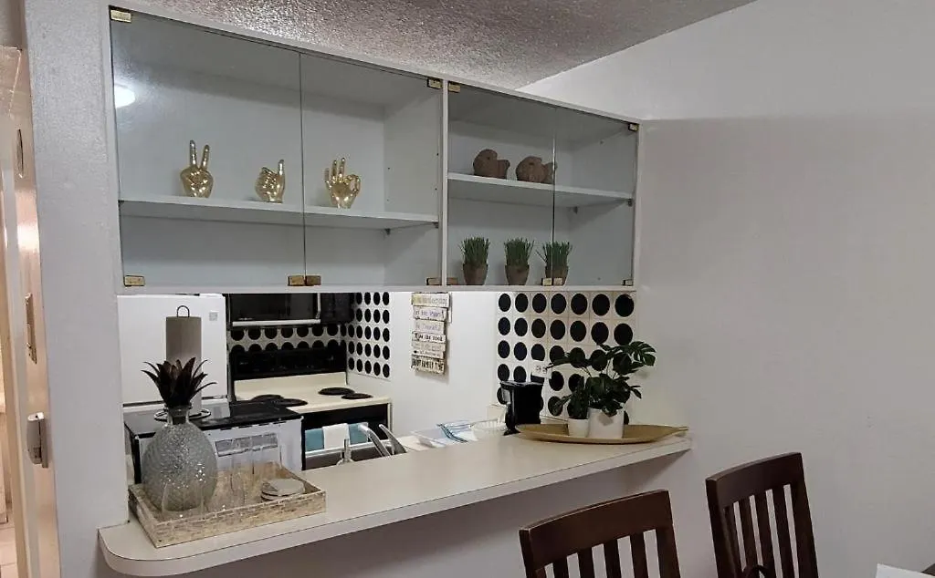 Marbella Beach Apts San Juan Lejlighed